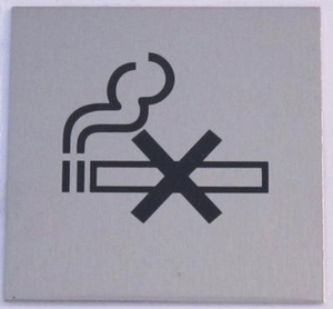 JKH Tábla alu öntapadós 60 x 60 mm NEM DOHÁNYZÓ 3427175