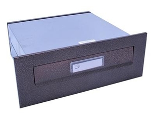 JKH Postaláda oszlopba építhető bronz 3490026