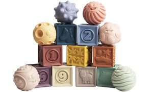 Puha szilikonos szenzoros építőkockák és labdák, 15 db-os Magni Magni3648