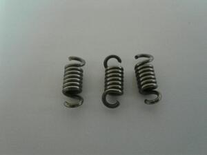 Kuplung rugó MTD GCS38 3db/csomag utángyártott SG-2044353/2/3CS