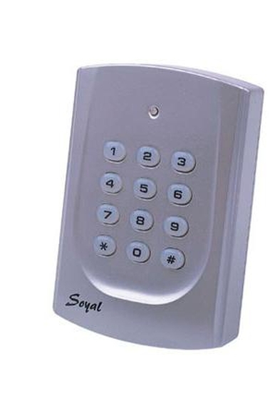 SOYAL AR-721K-A Mifare ezüst Kártyaolvasó és kódbillentyűzet hálózati központokhoz AR721KA