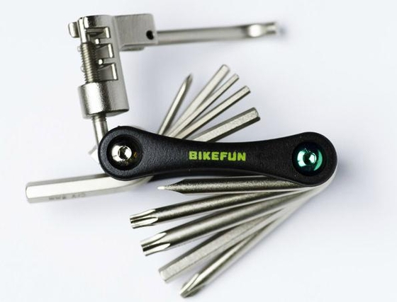 BIKEFUN Szerszám Gadget 12 funkciós BT-125A