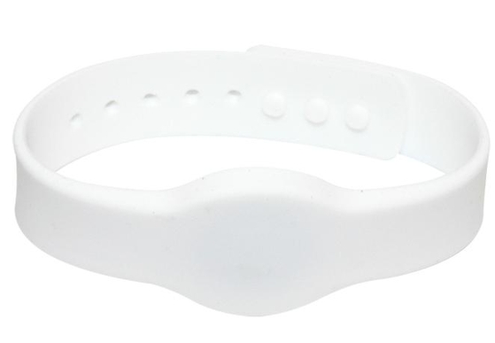 SOYAL AM Wristband No.4 13.56 MHz fehér Proximity szilikon karkötő