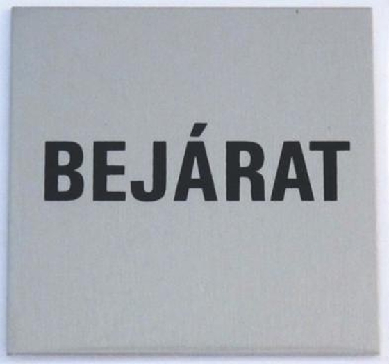 JKH Tábla alu öntapadós 60 x 60 mm BEJÁRAT 3427179