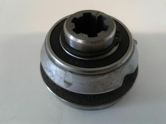 Kuplung alsó Szentkirály KF-04 kicsi alu.csapágyház+csapágy KHAJ1058