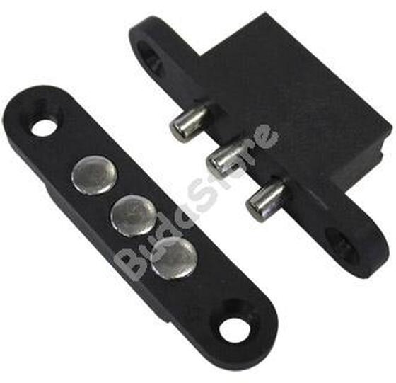 Golmar 7113 3 pólusú átvezető kontaktuspár 101967